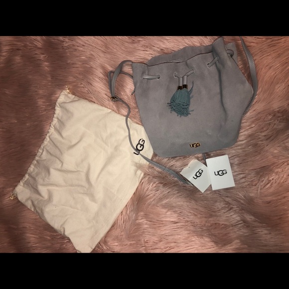 UGG Handbags - UGG Rae Bucket Purse